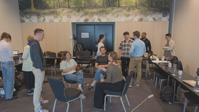 Continuing the discussion between sessions.