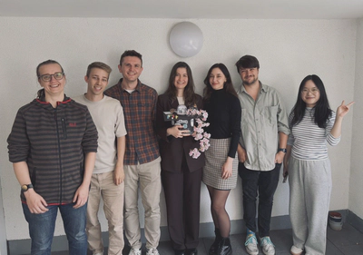 Eva Hartmann, Henning Schäfer, Daniel Keuchel, Hamdiye Uzuner, Katarzyna Borys, Felix Wiegand and Meijie Li celebrating after the defense.
